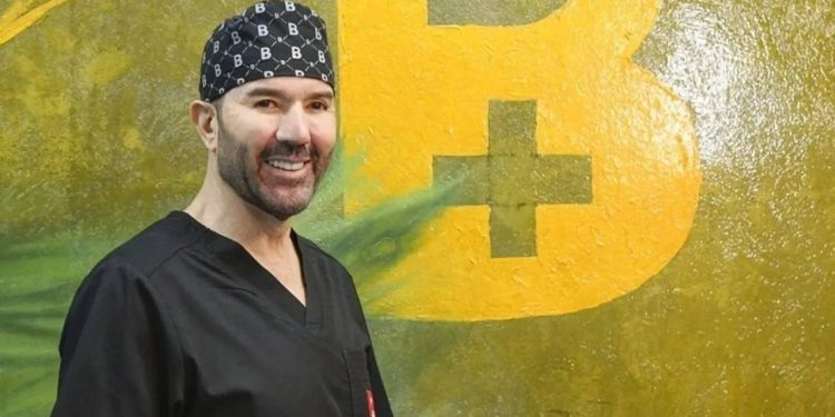 Bülent Cihantimur'la ilgili yeni iddialar: "Yasak olmasına rağmen yapıyor..."
