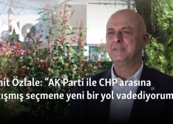 Ümit Özlale: “AK Parti ile CHP arasına sıkışmış seçmene yeni bir yol vadediyorum”