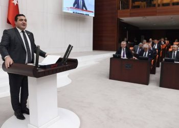CHP Meclis'e taşıdı: Bakan Uraloğlu, danışmanı hakkındaki iddialara yanıt vermedi