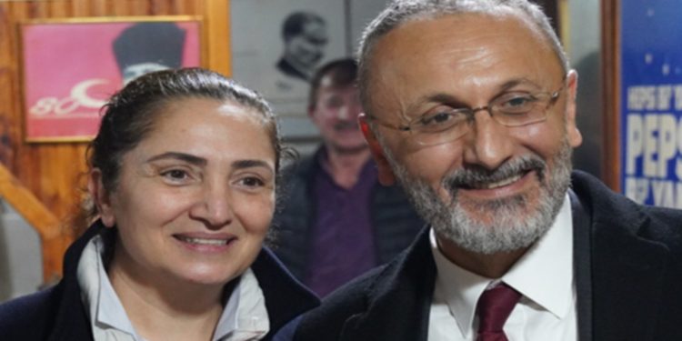 CHP'li aday Mithat Bülent Özmen'e İYİ Parti'den destek