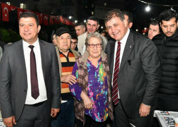 CHP'nin İzmir adayı Cemil Tugay: Kimsenin aç kalmaması için çalışacağız