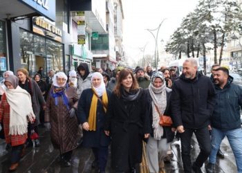 DEM Parti sahada: Helal oylarımızı kullanıp sahte seçmenleri durdurmalıyız