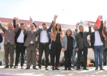 Dêrsim İttifakı adaylarını tanıttı: Dêrsim biziz, birlikte kazanacağız!