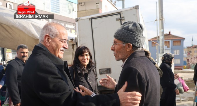 Dilovası adayları ‘21 Soruna 21 Çözüm’ ile halkın karşısında