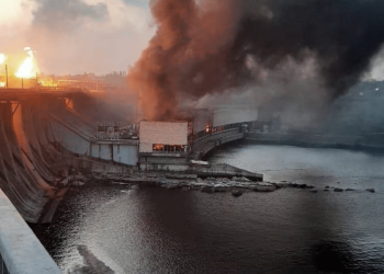 Ukrayna’daki Dnipro Hidroelektrik Santrali vuruldu