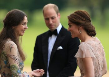 En popüler Kate Middleton komplo teorileri: William markizle aldattı, boşanıyorlar.  Bulimia oldu, 49 kiloya düştü