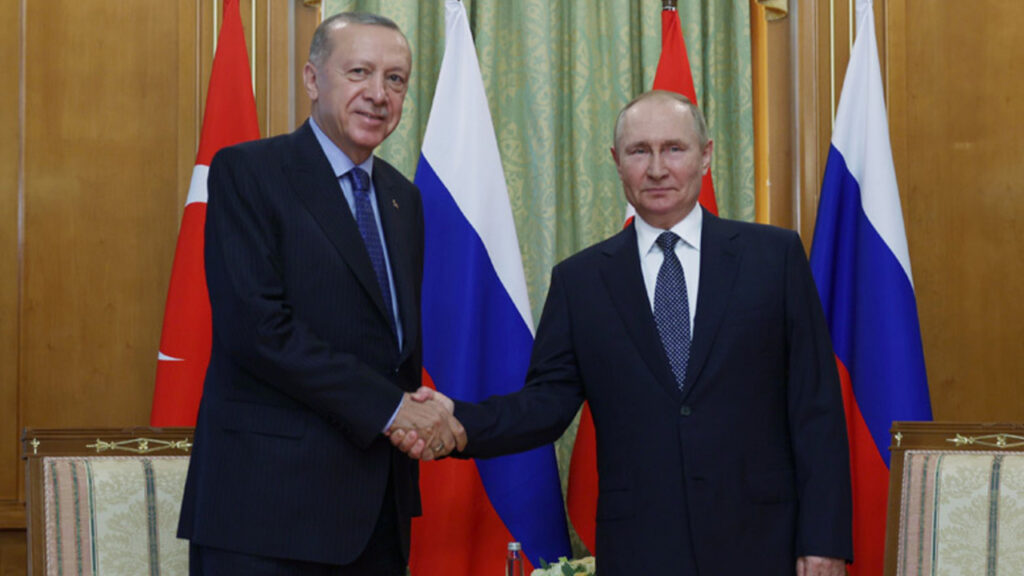 Erdoğan, Putin'i tebrik etti