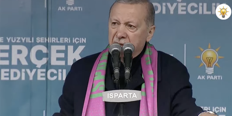 Erdoğan: Sabit gelirli insanımızın refah kaybıyla sınanıyoruz