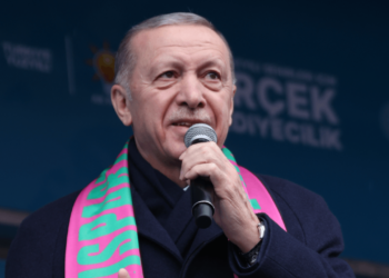 Erdoğan hayaller aleminde: "Ekonomik göstergeler gayet iyi, çalışan ve emeklilerin durumu düzelecek"