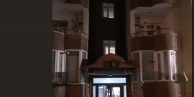 Erzurum’da bir öğretmen eşini ve kızını bıçaklayarak öldürdü