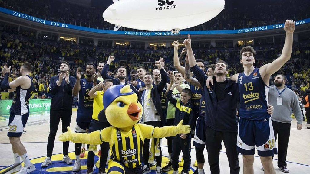 Fenerbahçe play-off öncesi kritik virajlarda: Rakip Milano