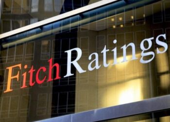 Fitch, Türkiye’nin kredi notunu yükseltti
