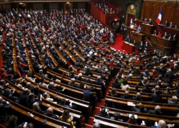 Fransa, kürtaj hakkını anayasal güvence altına alan ilk ülke oldu