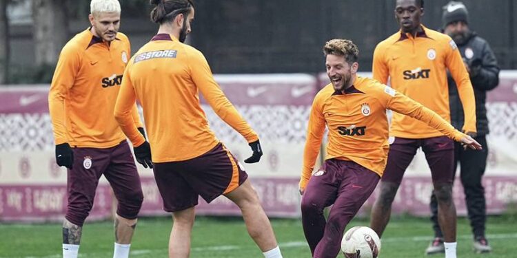 Galatasaray zirvedeki yerini korumak istiyor