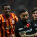 Galatasaray'da Wilfried Zaha, oyundan çıkarken ıslıklandı