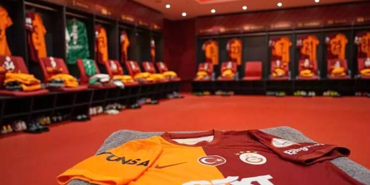 Galatasaraylı futbolcuların formalarının çalınmasıyla ilgili davada mütalaa açıklandı