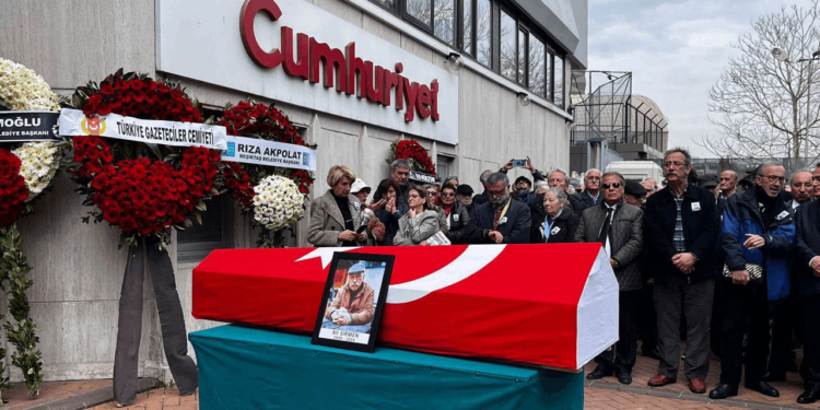 Gazeteci-yazar Ali Sirmen'e son veda