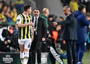 Hafta içi kasığında ufak bir problem vardı, bu sabah dokturumuz "oynayabilir" dedi