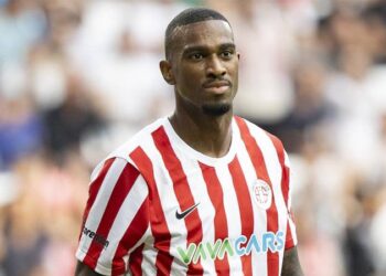 Haji Wright'ın bonservis parası kayboldu!