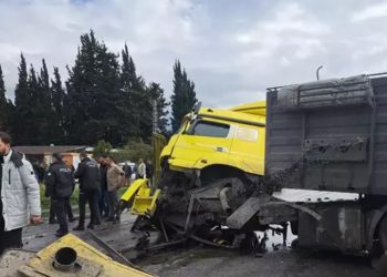 Hatay’da karşı şeride geçen TIR’a otomobil çarptı: 6 ölü, 1 yaralı