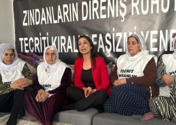 Hatimoğulları: İktidar barış çağrılarına savaş zirveleri ile yanıt veriyor