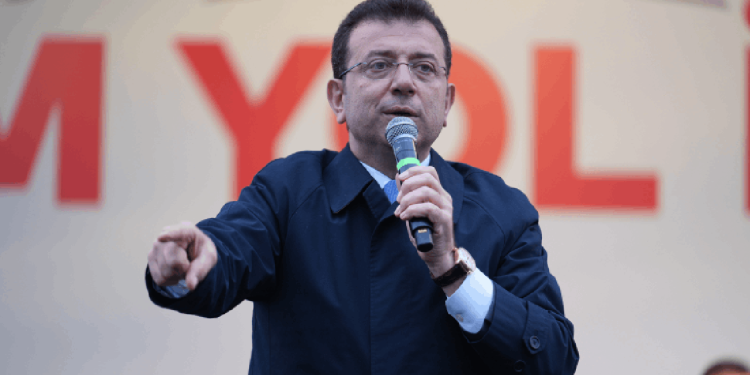 İmamoğlu'ndan 'Seni ancak köfteci olarak alırlar' diyen Kurum'a yanıt: 'Esnafla, esnaflıkla problemi var'