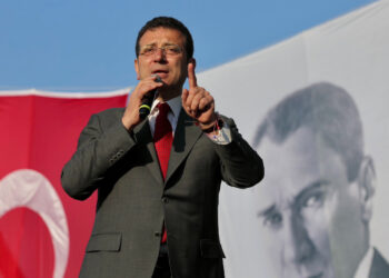 İmamoğlu'nun ekibi sonuçtan emin: Masadaki anketlerden 'spoiler' geldi