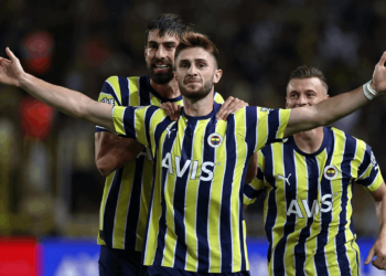 İsmail Yüksek'e Premier Lig devi talip oldu!