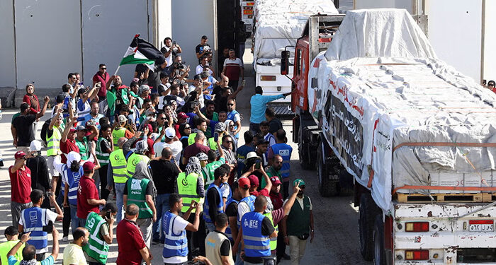 İsrail, Gazze’de yardım bekleyenleri vurdu: En az 70 ölü