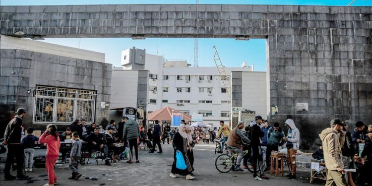 İsrail ordusunun Şifa Hastanesine düzenlediği baskında 170’ten fazla Filistinli öldürüldü