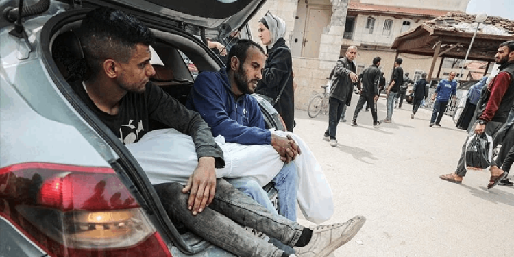 İsrail'in saldırılarında hayatını kaybeden Filistinlilerin sayısı 32 bin 705'e yükseldi