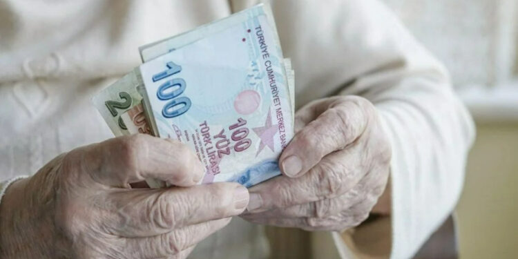 İşte emeklilerin bayram ikramiyelerini alacağı tarih