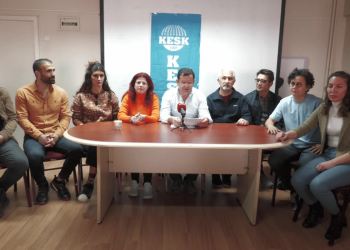 KESK, okullardaki seçim propagandasına tepki gösterdi