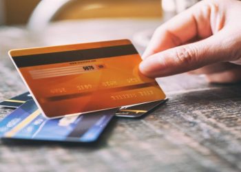 Kamu bankalarından 'taksit' kararı: Giyim, market, elektronik harcamalarında...