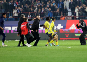 Kaos gecesi dünya basınında geniş yankı uyandırdı