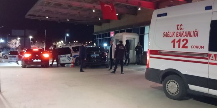 Mahkum yatağını ateşe verdi: 12 kişi hastaneye kaldırıldı