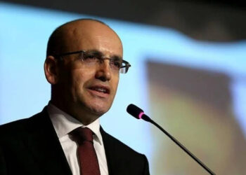 Mehmet Şimşek'ten enflasyon yorumu: Dezenflasyon zaman ve kararlılık gerektiriyor