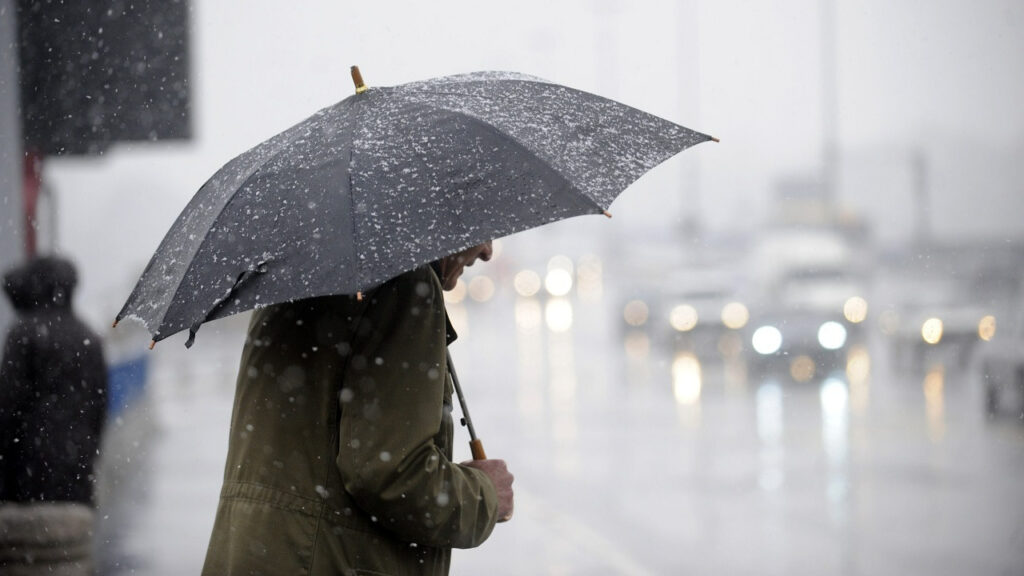 Meteoroloji'den İstanbul dahil çok sayıda il için sağanak uyarısı