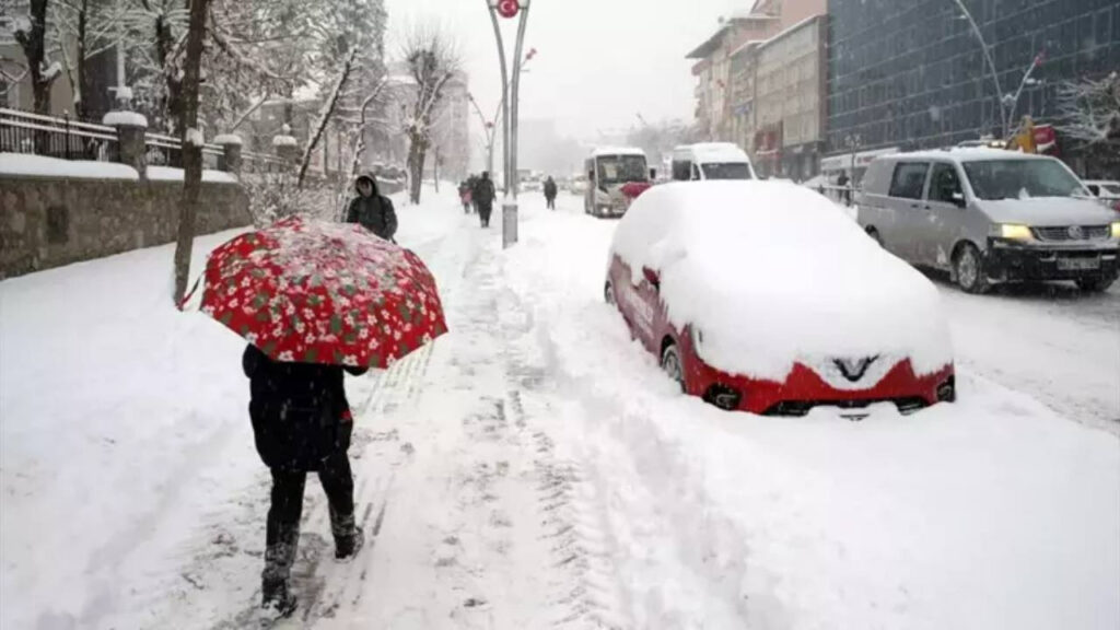 Meteoroloji'den çok sayıda bölge için kar uyarısı