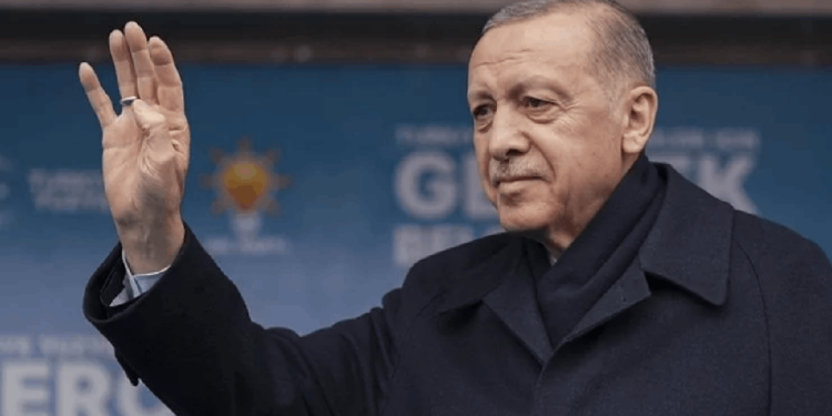 Milli Eğitim Müdürlüğü AKP'li Cumhurbaşkanı Erdoğan'ın açılışı için seferber oldu: Öğrencileri götürecekler