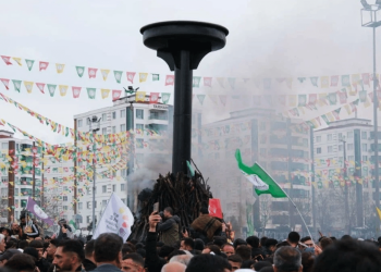 Nevruz Diyarbakır’da kutlandı