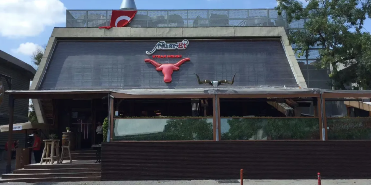 Nusret'e silahlı saldırı!