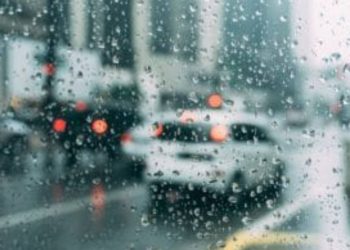 Olumsuz hava şartları 4 can aldı