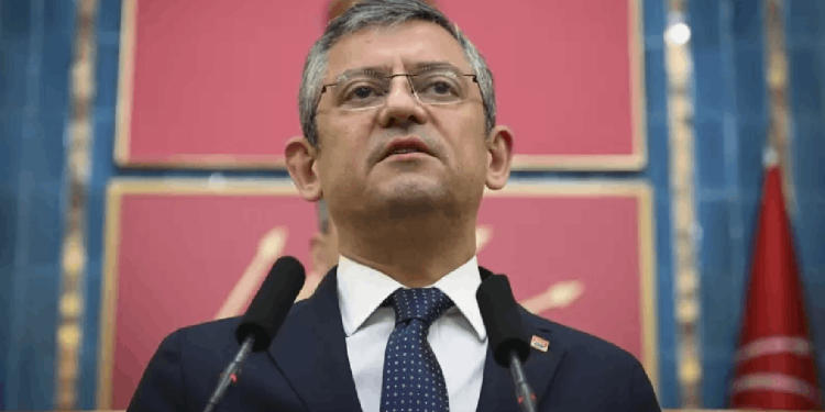 Özgür Özel: Demirtaş'tan İstanbul seçimine yönelik hamle beklemiyorum