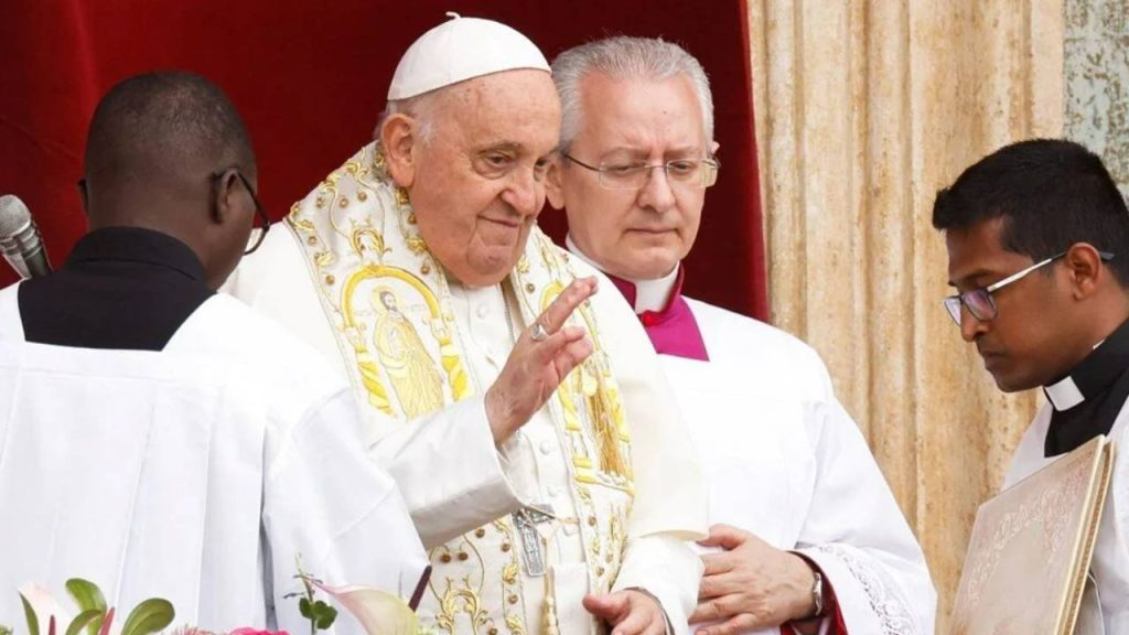 Papa Francis'ten Paskalya ayininde Gazze'de ateşkes çağrısı