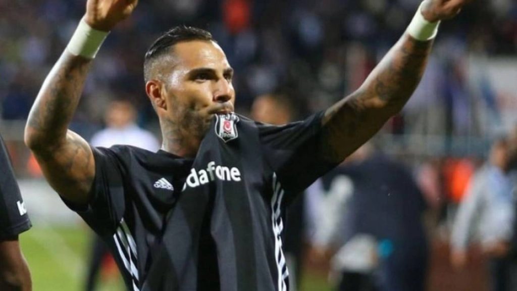 Quaresma'dan emeklilik açıklaması: Q7 futbolu Beşiktaş'ta bırakabilir mi?