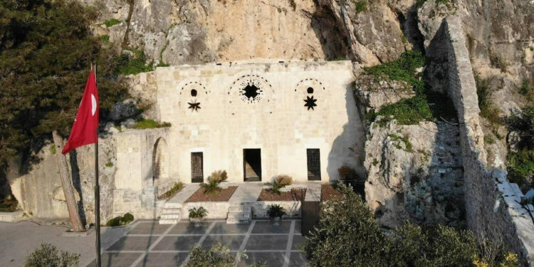 Resim Gazete'de yayımlandı: İsa Mesih Kilisesi Vakfı kuruldu