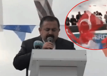 Yozgat’ta AK Partili aday Şabettin Aksoy mikrofonu açık unuttu