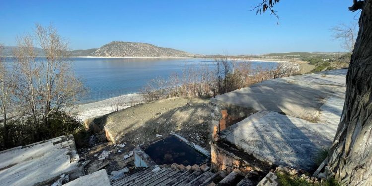 Salda Gölü yakınında cansız beden bulundu