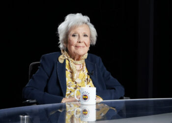 'Sanatçı Nesrin Sipahi' öldü haberlerine yalanlama